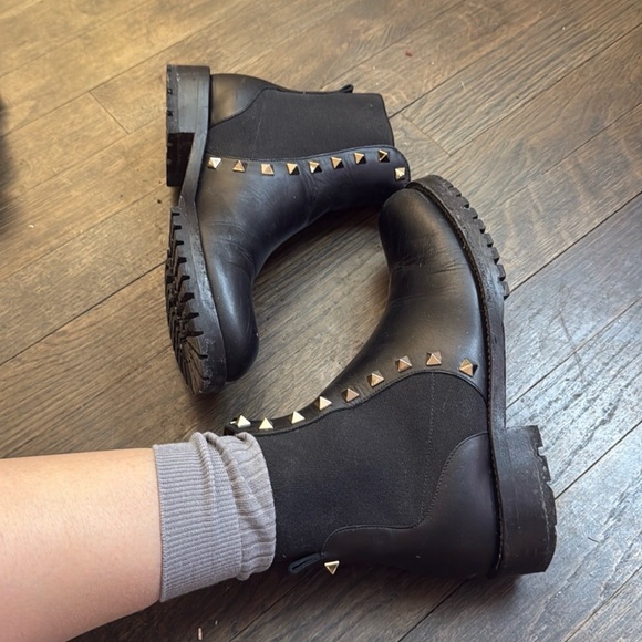 Valentino Garavani Black Leather Studded Chelsea Booties - Picture 5 of 5